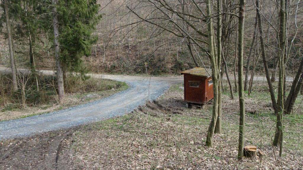 Follow the signpost (turn left at the end of the road)