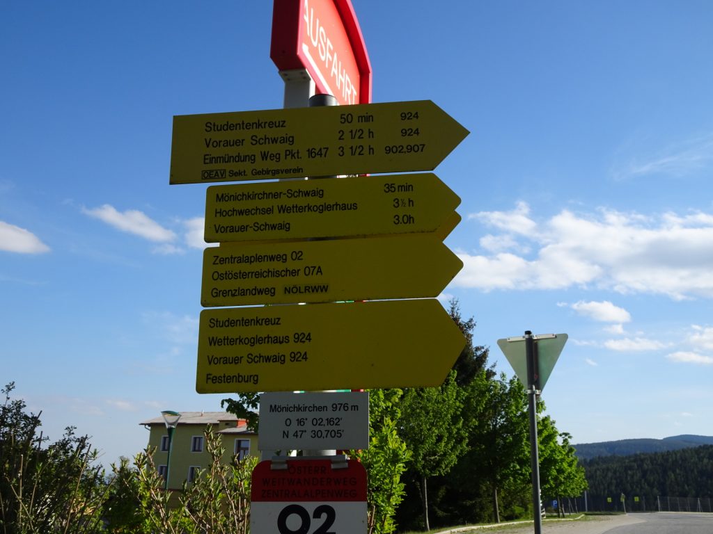 At the central trail crossing of "Mönichkirchen"