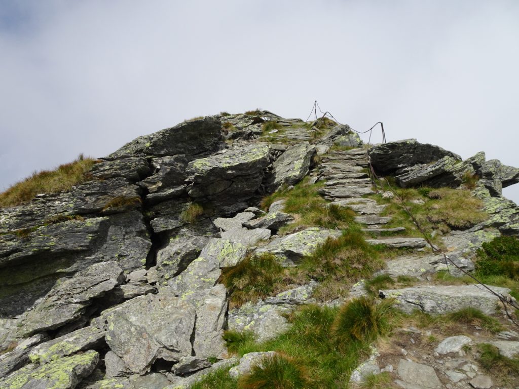 Last few meters towards the summit of "Pietrosul Rodnei"